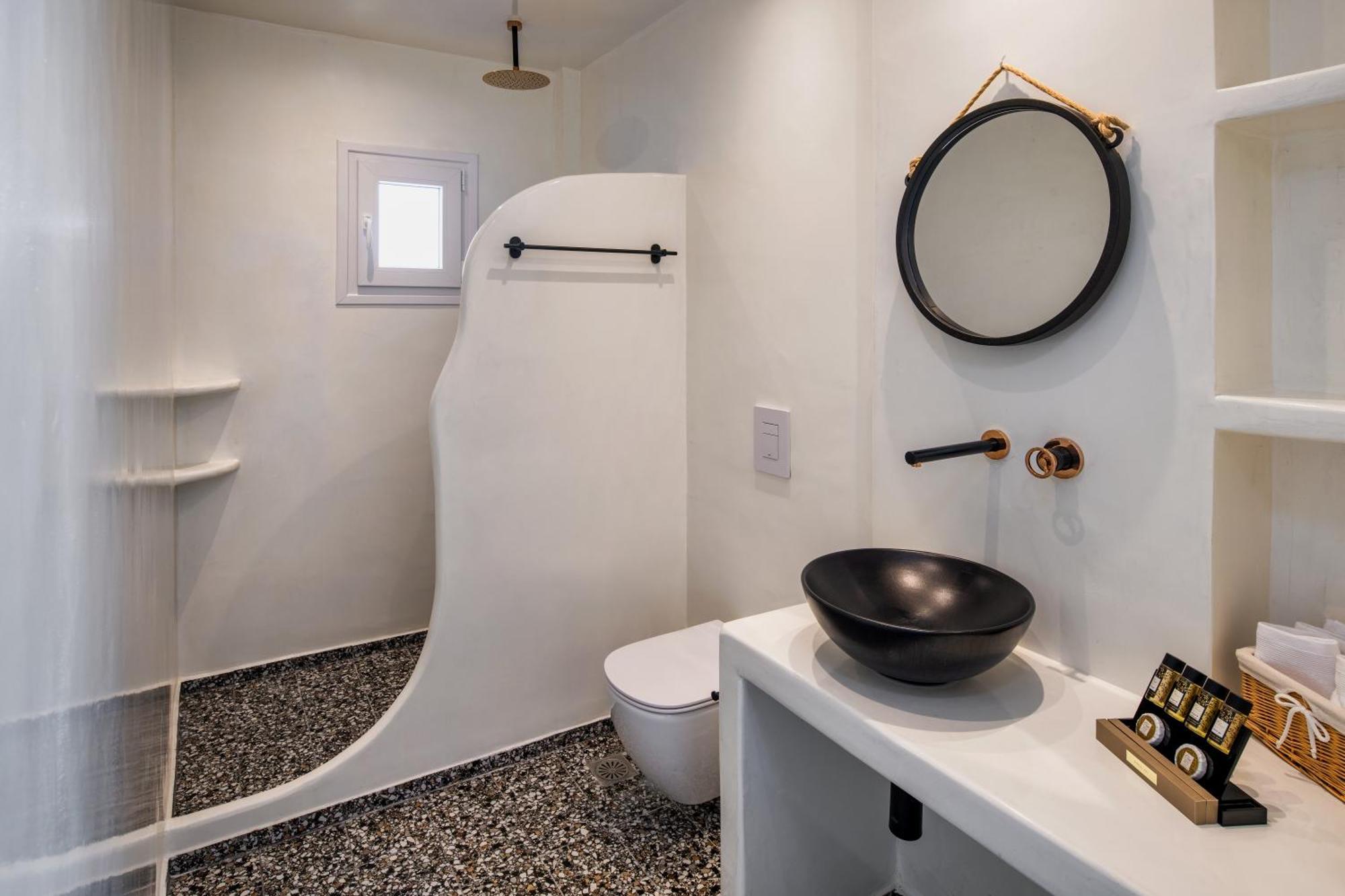 Peaceful Seafront Retreat In Santorini -Sonus Mare Beach Houses Vourvoúlos Exterior foto